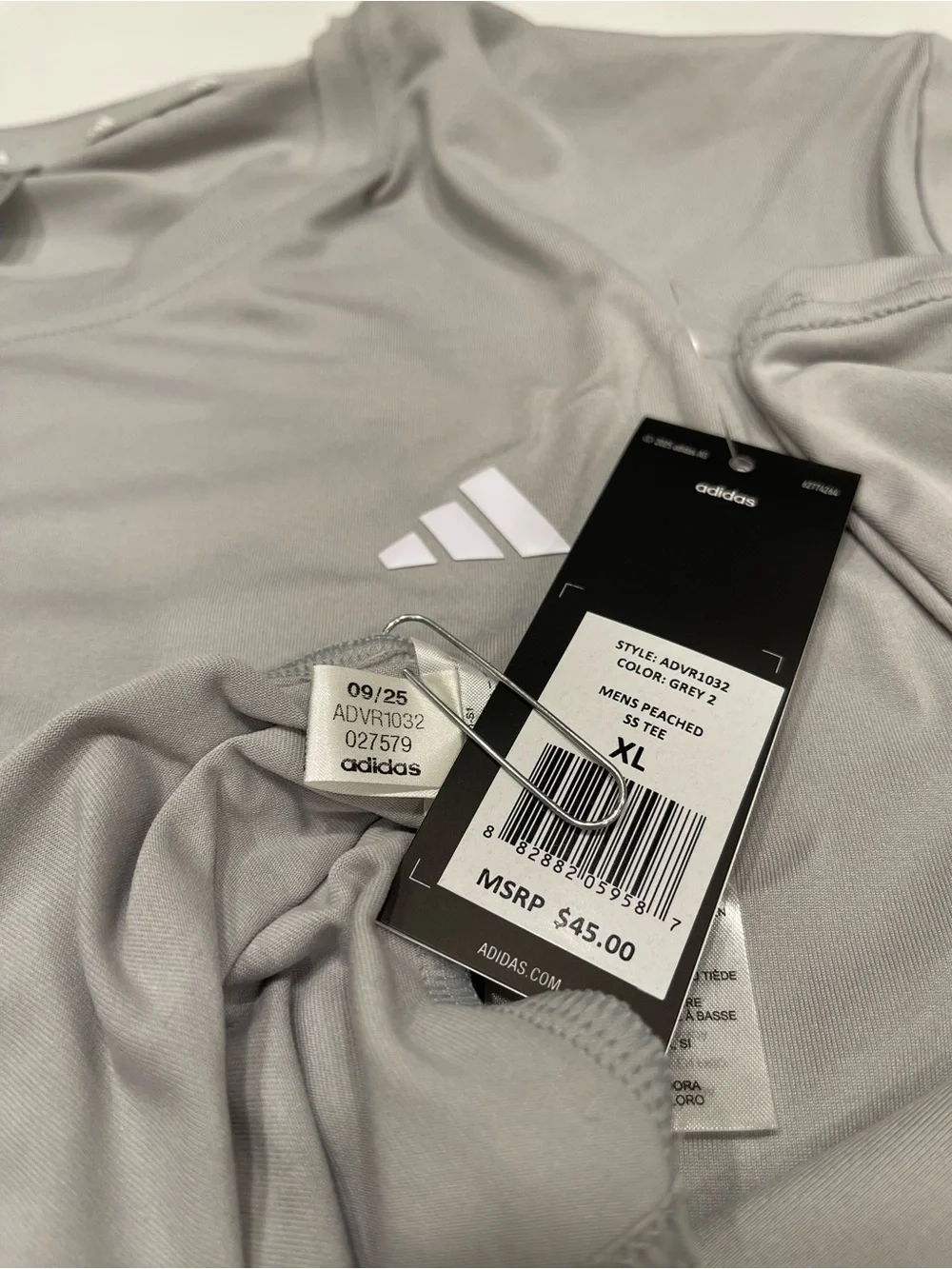adidas Men’s XL Gray Short Sleeve Performance Tee